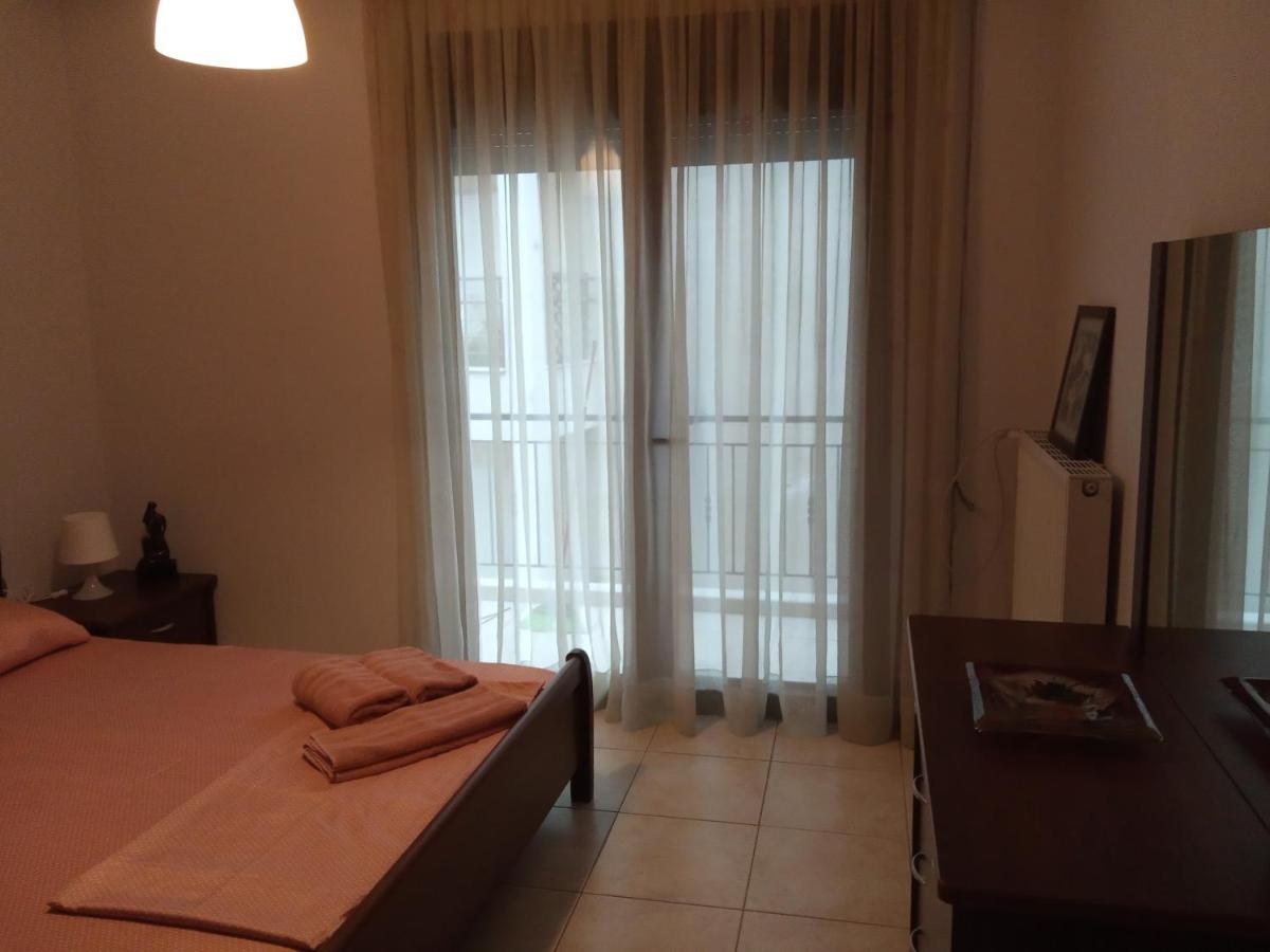 Isavrou Apartment Komotini Esterno foto