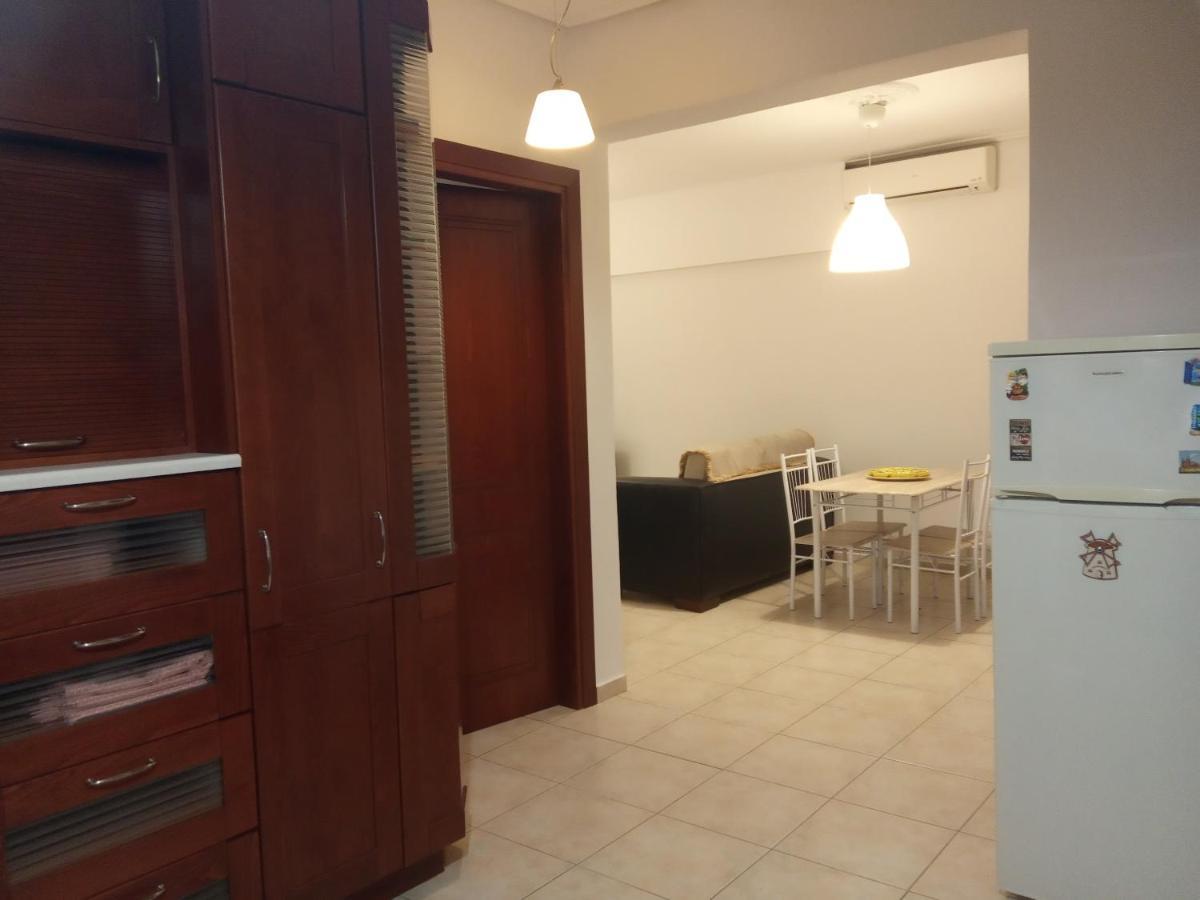 Isavrou Apartment Komotini Esterno foto