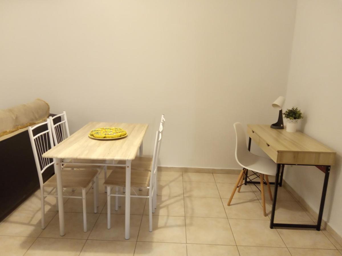 Isavrou Apartment Komotini Esterno foto